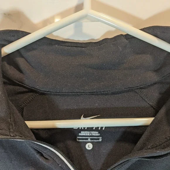 Nike DRI-Fit Activewear Long Sleeve Shirt - Picture 2 of 4